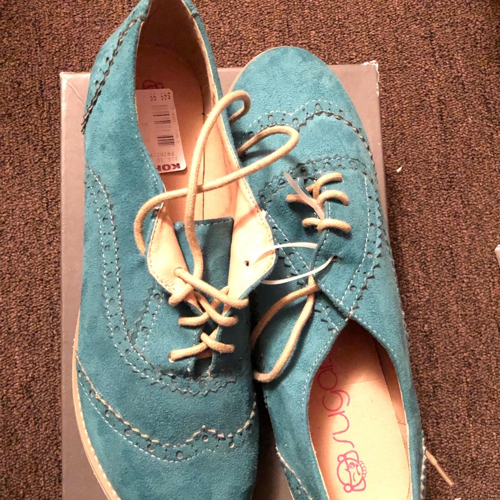 Blue lace up flats size 10